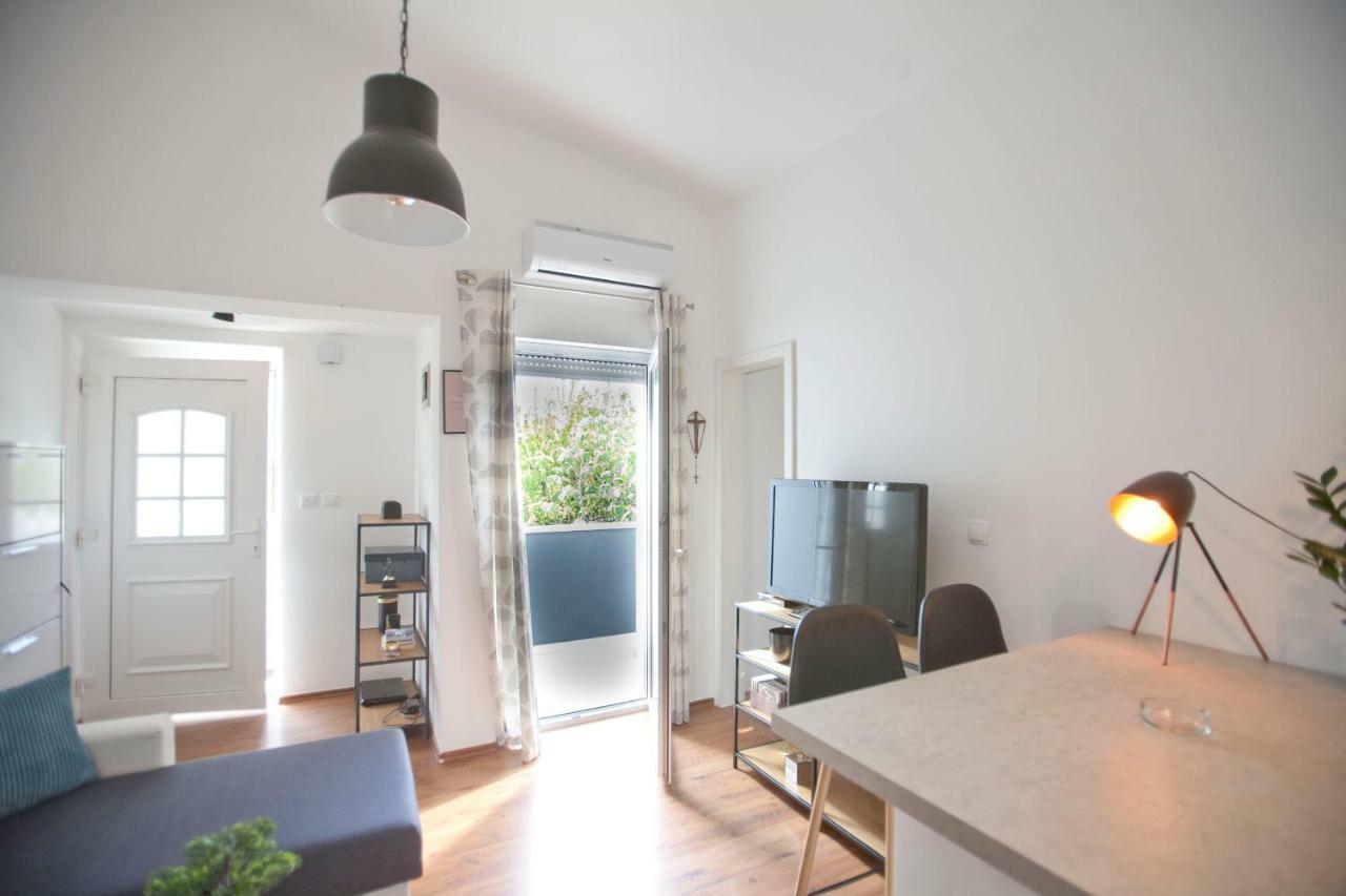 Apartment Ana Fazana Exterior photo